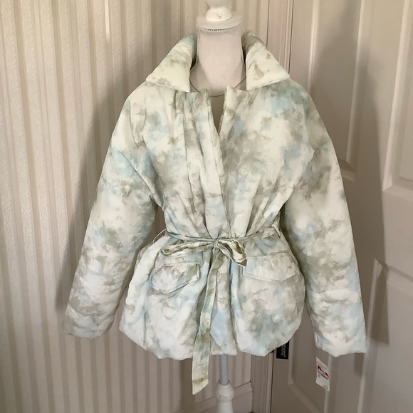 Blank NYC Perfect Day Belted Watercolor Puffer Jacket Size M - Picture 6 of 15